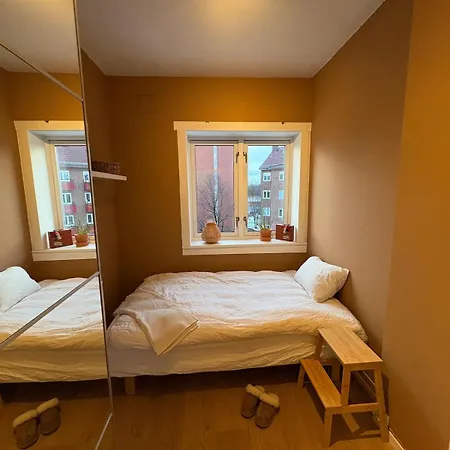 Apartament And Cozy 3-room With Balcony And Dux Bed